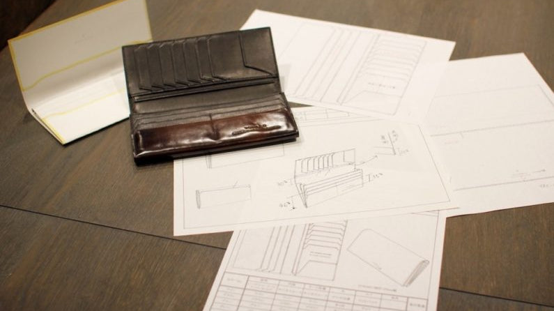 世界一の手染めレザーブランド yuhakuができるまで vol.04: 商品開発 - yuhaku online shop