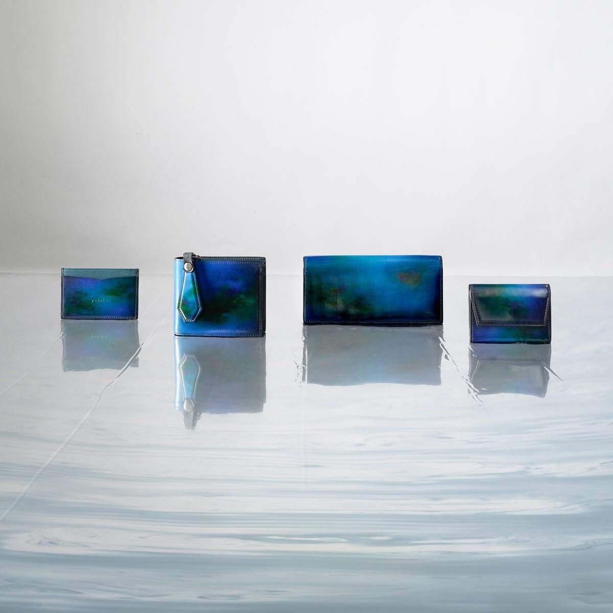 SCM180 パスケース Saisai - クロード・モネ 没後100年記念コレクション Water Lilies - yuhaku online shop