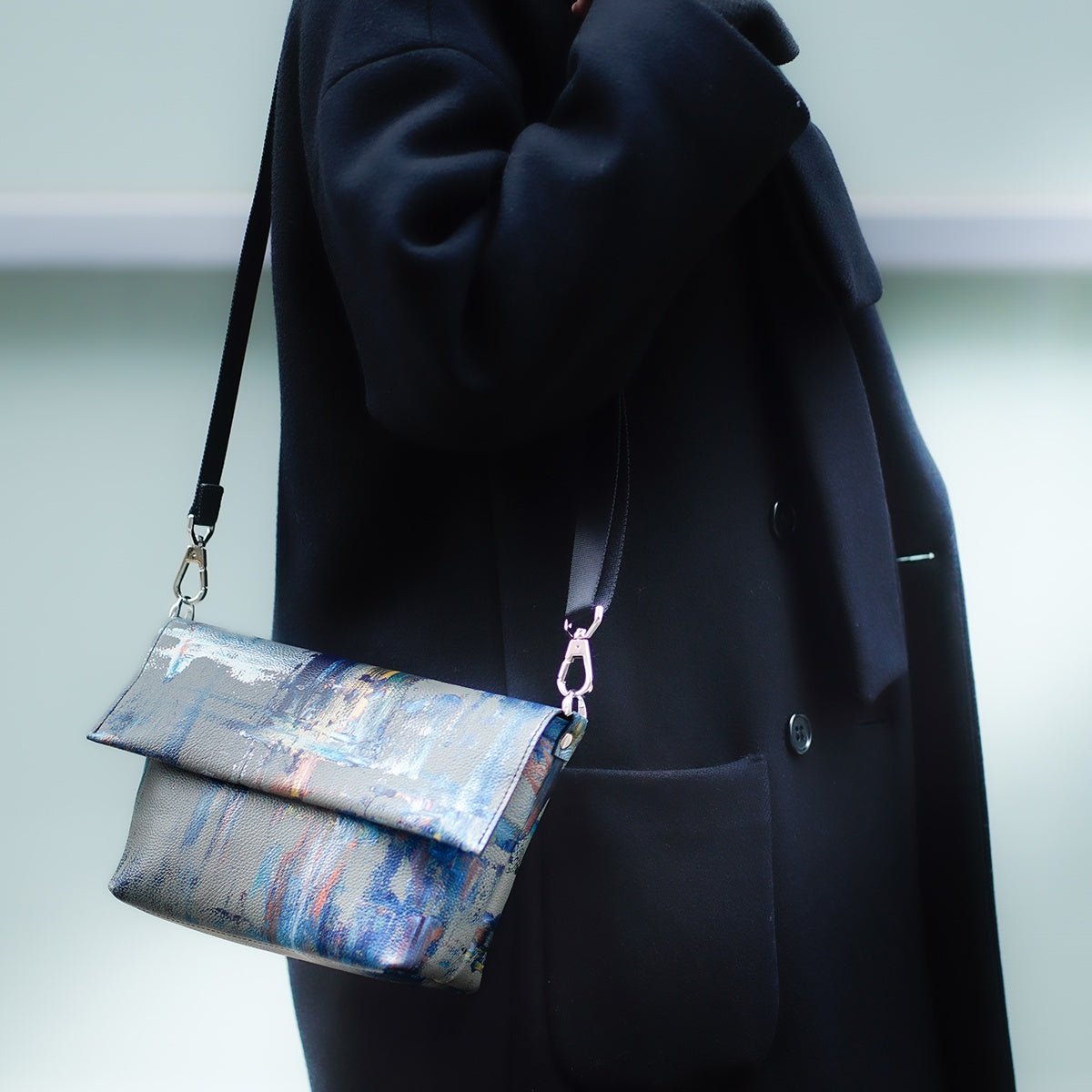 TNA040L Abstract ショルダーバッグ Lサイズ - yuhaku online shop