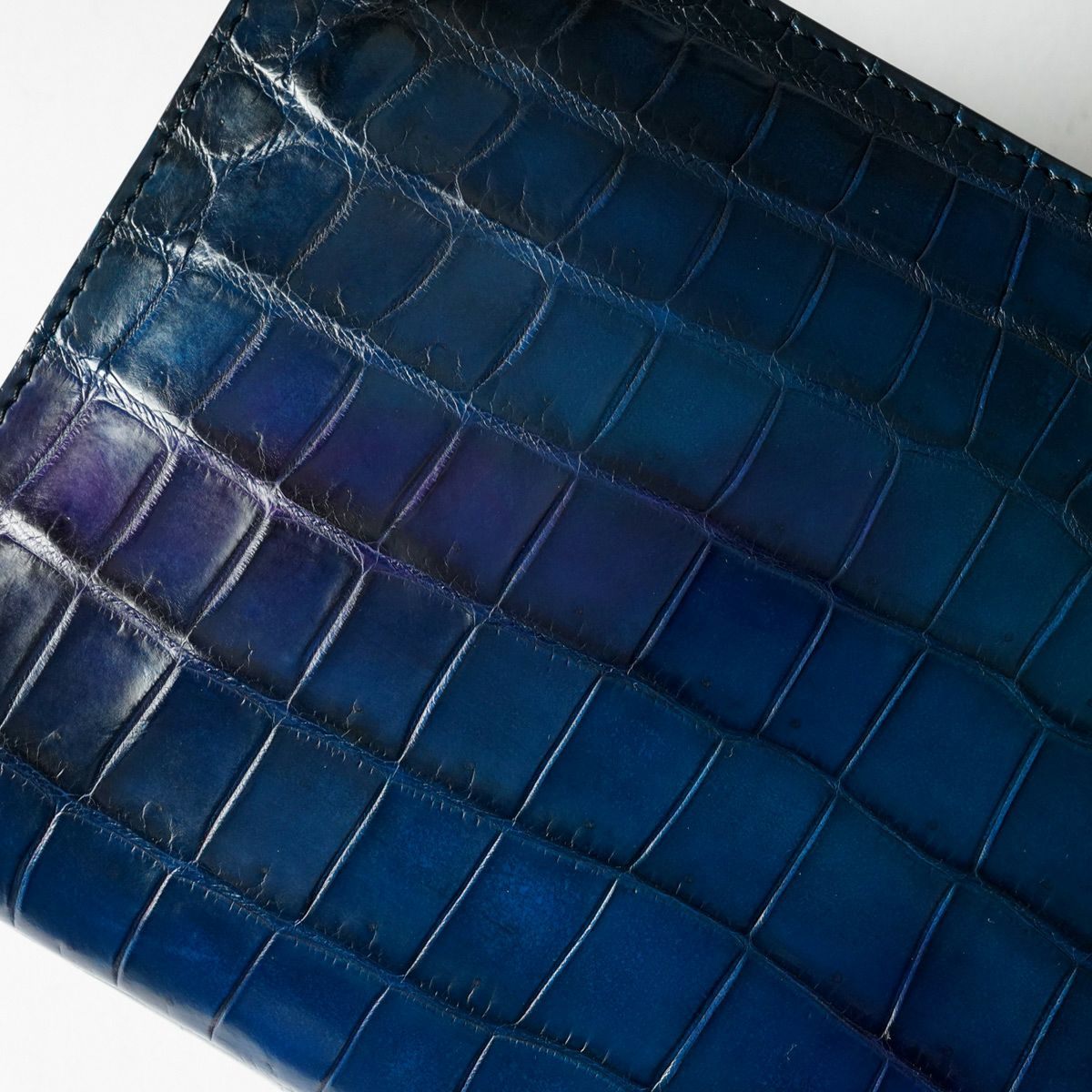 YFA052 クロコダイル ボディバッグ - yuhaku online shop