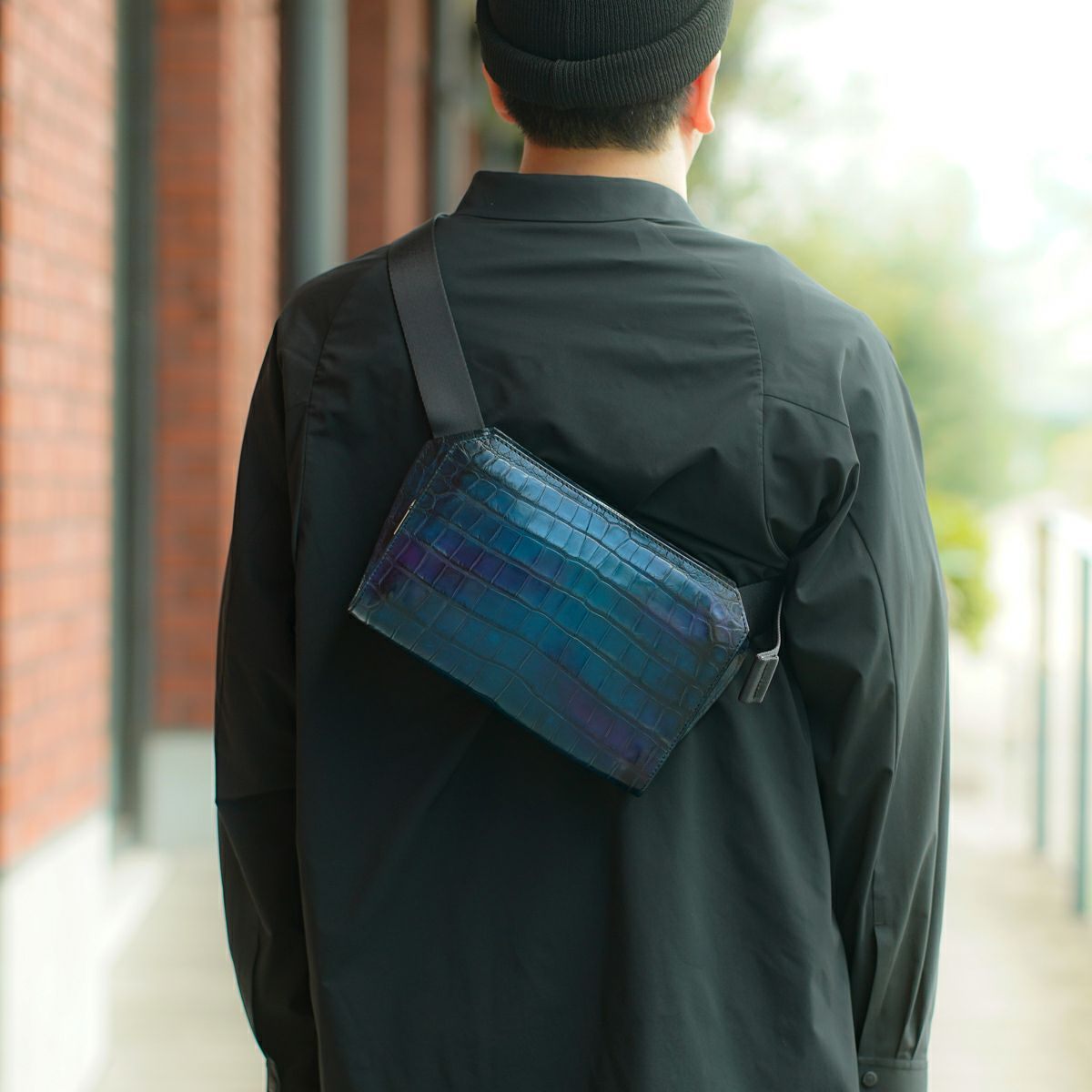 YFA052 クロコダイル ボディバッグ - yuhaku online shop