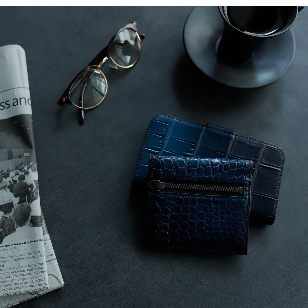 YFA122 クロコダイル薄型二つ折り財布 - yuhaku online shop