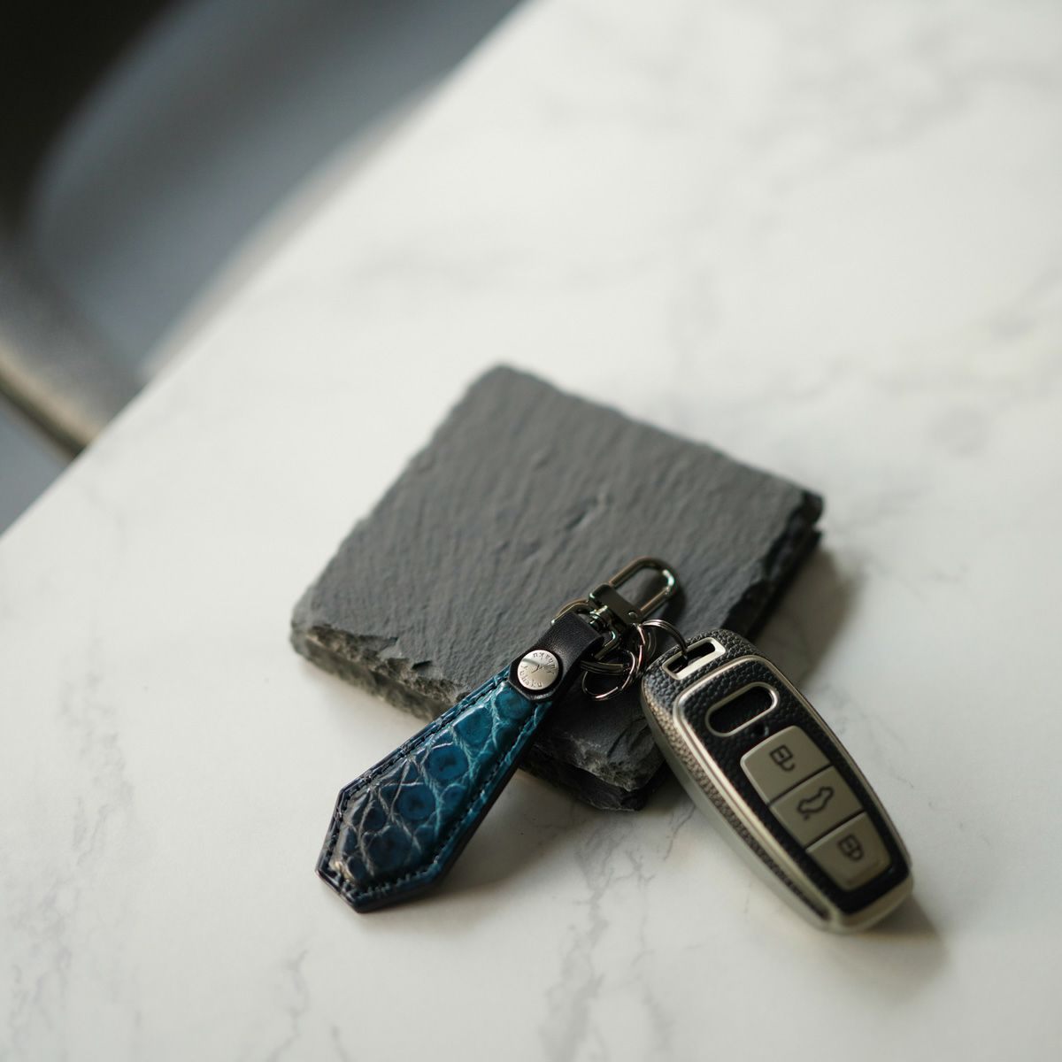 YFA175 クロコダイル キーホルダー - yuhaku online shop