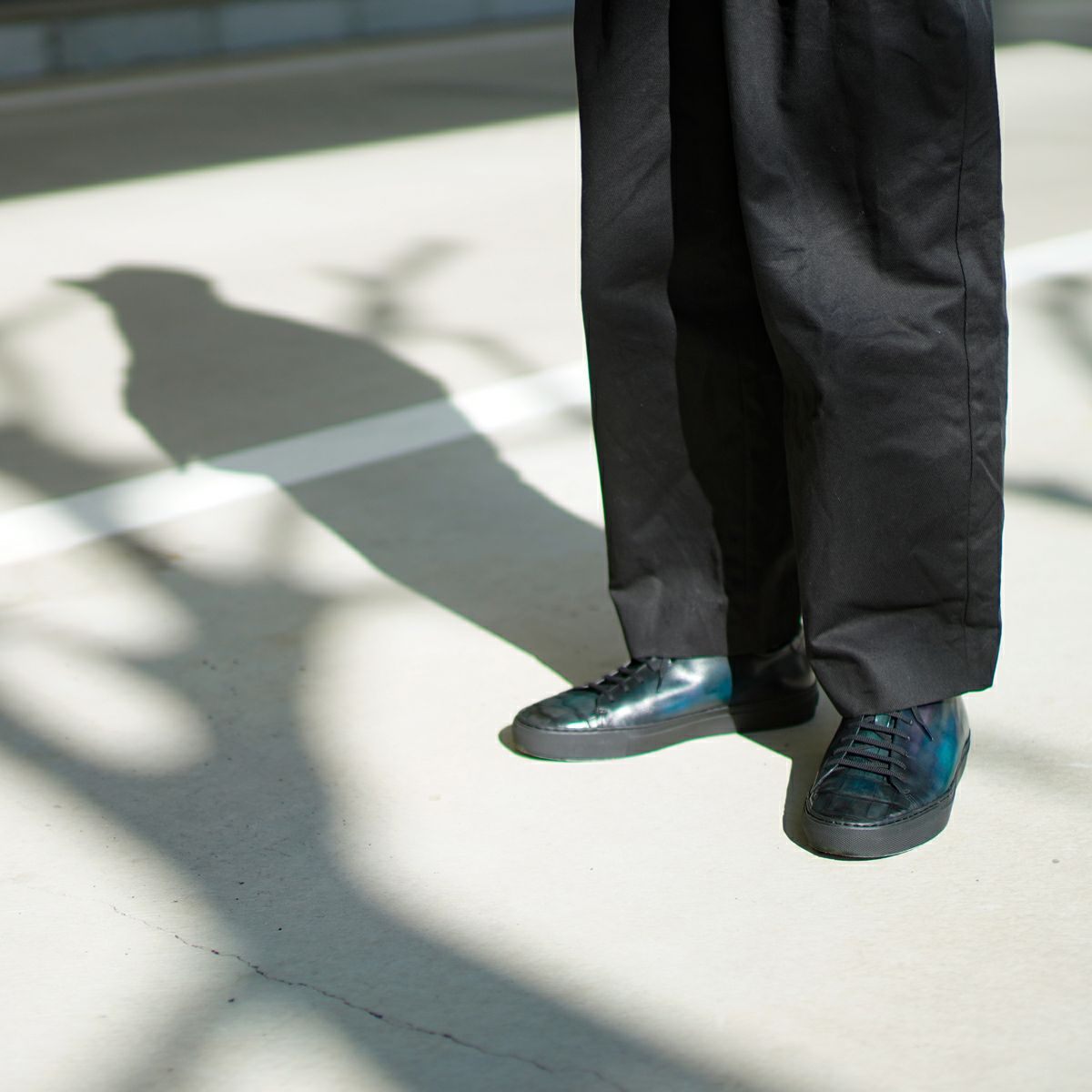 YFA2806 クロコダイルコンビ スニーカー - yuhaku online shop