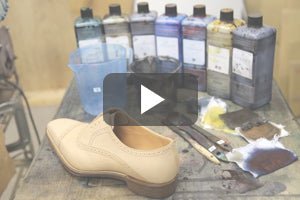 Dyeing process of yuhaku’s shoes - yuhaku online shop