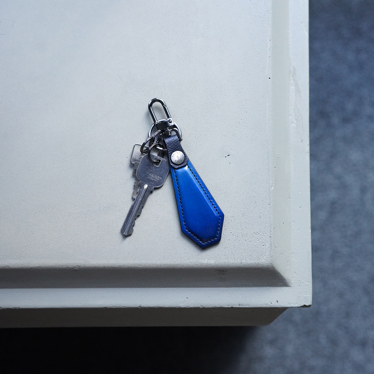 キーホルダー・キーケース ｜美しい色彩の革財布、革製品通販｜yuhaku