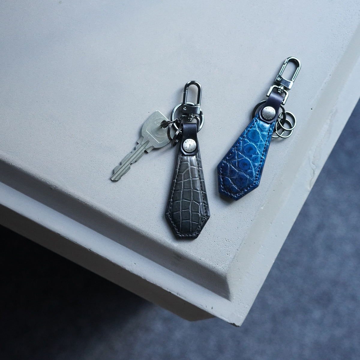ツユ あのバス キーホルダー 4種 99047-1155-