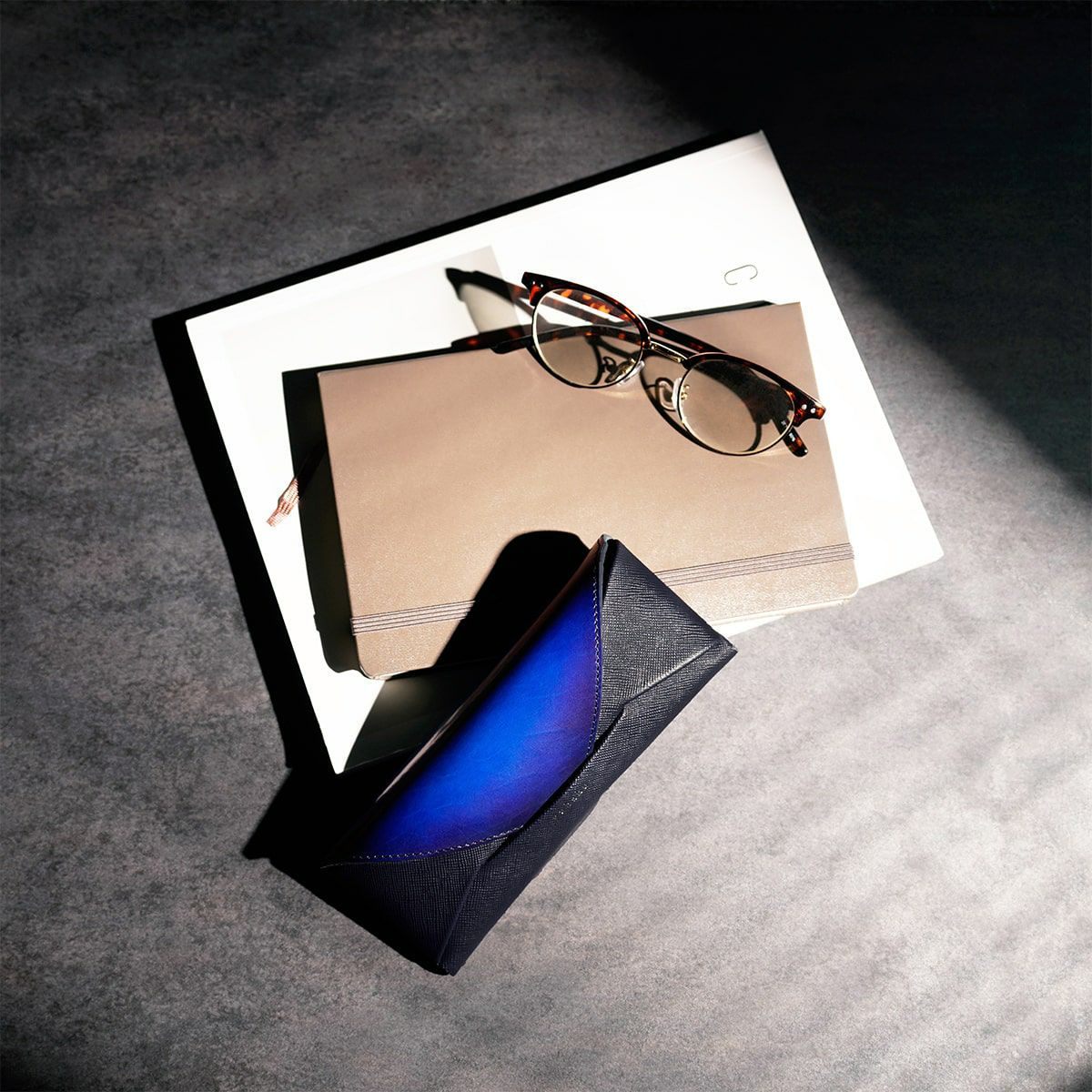 YVP470 メガネケース ｜美しい色彩の革財布、革製品通販｜yuhaku