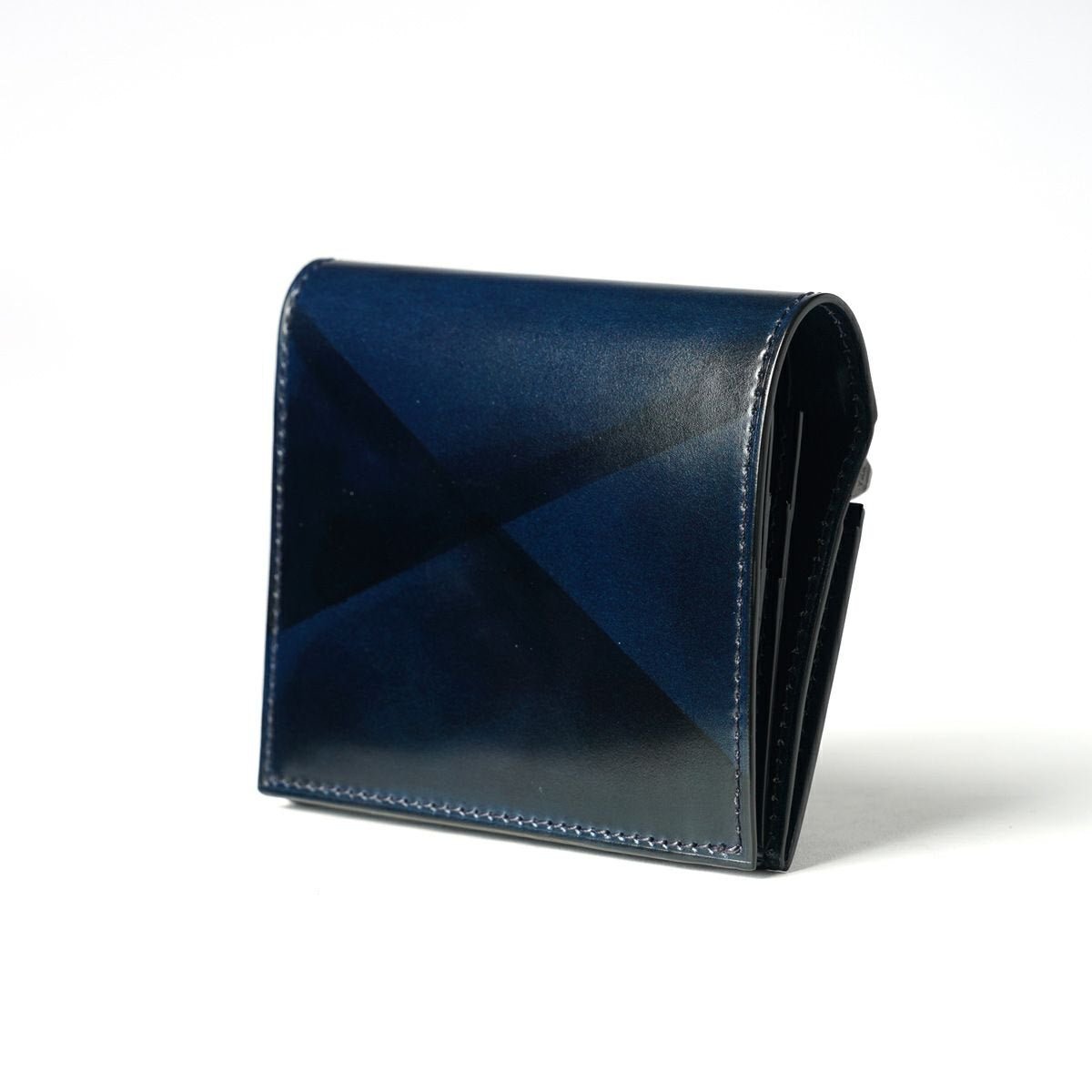 薄型2つ折り財布 Diamant コードバン ブルー ◆ YUHAKU ユハク 楽天市場】[yuhaku正規販売店]yuhaku / ユハク 二つ折り財布