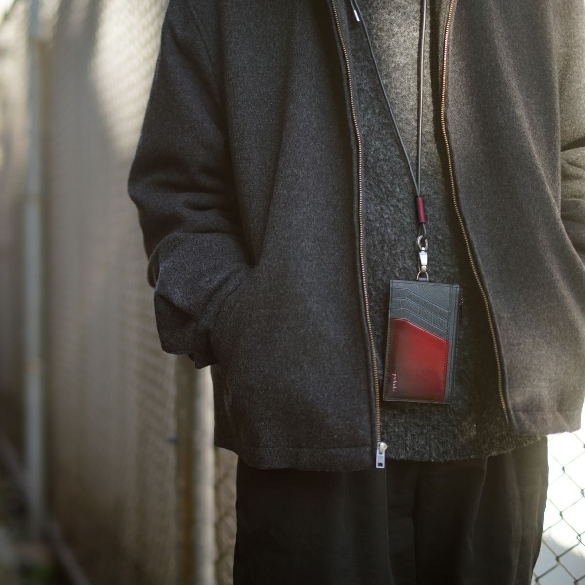 YVP194N フラグメントケース ｜美しい色彩の革財布、革製品通販